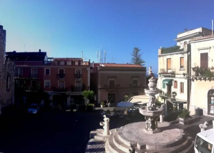 Casa Girolamo In Piazza Duomo